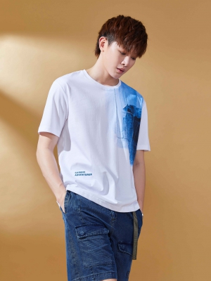 短袖翻領(lǐng)T恤