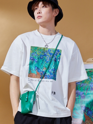 短袖圓領(lǐng)T恤