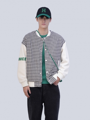 短款棒球領(lǐng)夾克