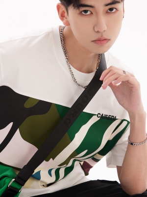 短袖圓領(lǐng)T恤